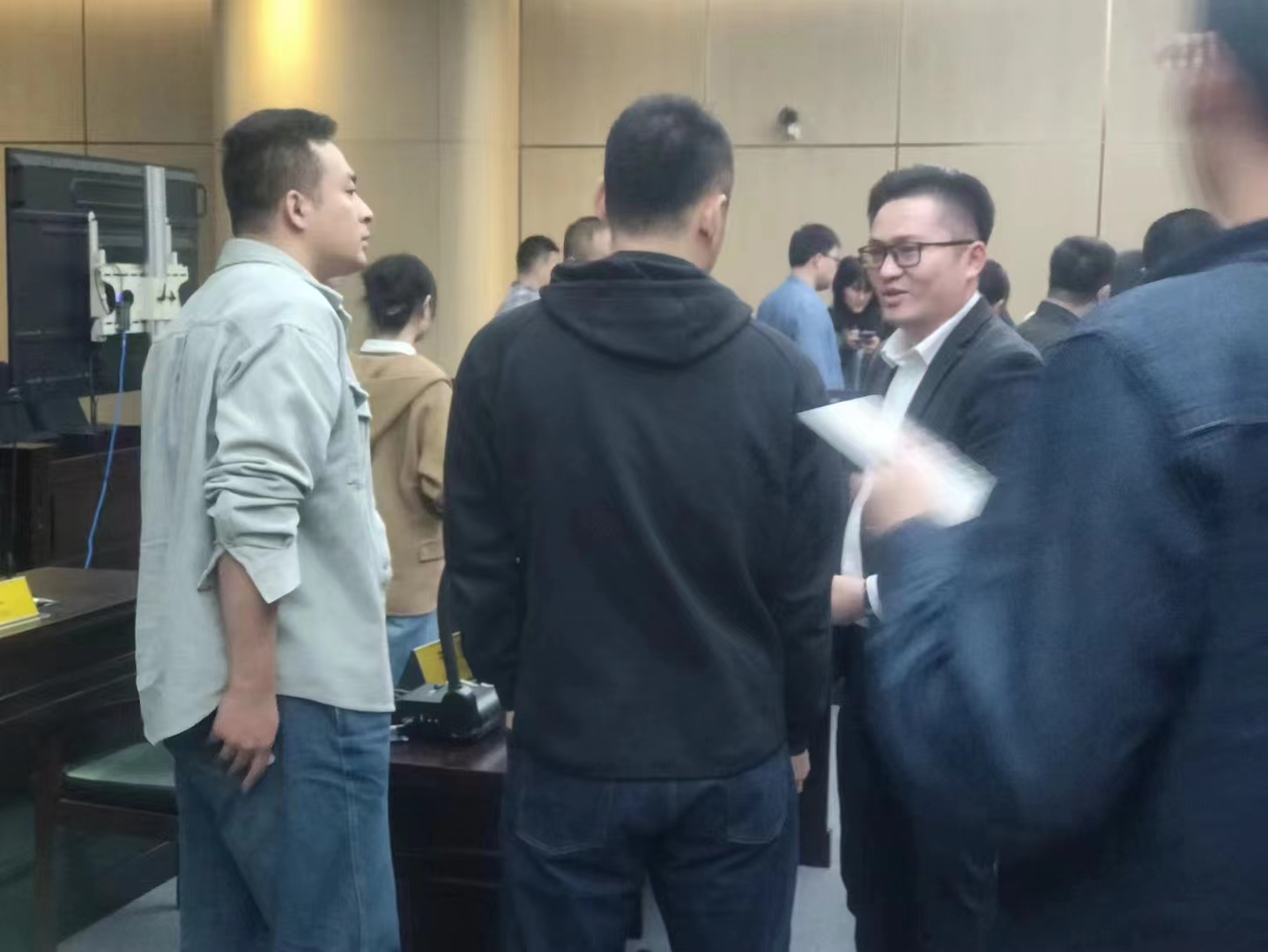 1699323942216880.jpg 1699323942216880.jpg